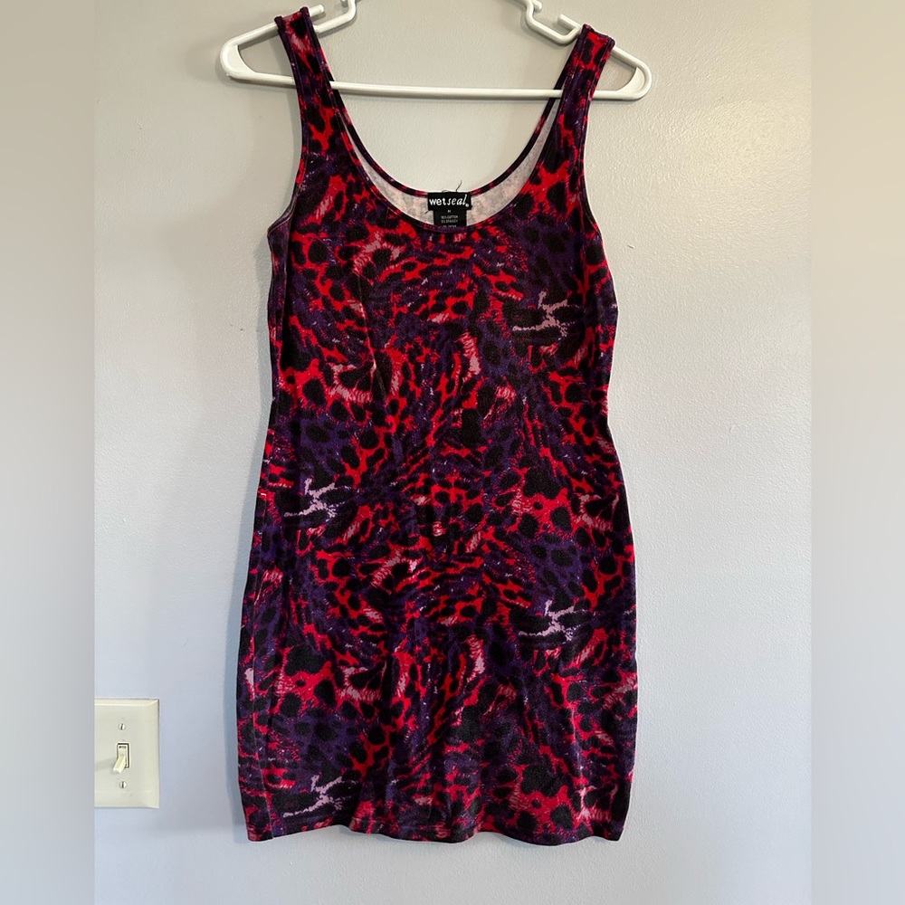 Red print summer sun dress.